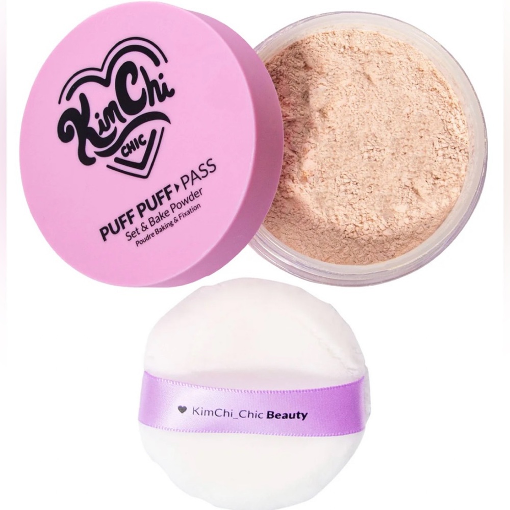 KIMCHI CHIC BEAUTY
Puff Puff Pass Set & Bake Powder in 03 Translucent - Picture 1 of 15